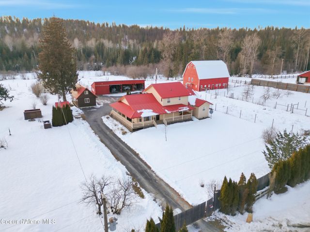 758 Meadowood RD, Sandpoint, ID 83864