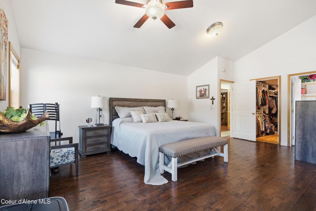 758 Meadowood RD, Sandpoint, ID 83864 photo 17