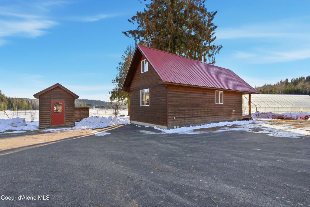 758 Meadowood RD, Sandpoint, ID 83864 photo 46