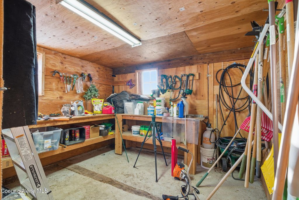 758 Meadowood RD, Sandpoint, ID 83864 photo 53