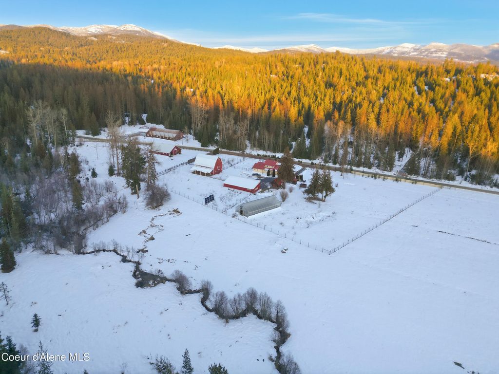 758 Meadowood RD, Sandpoint, ID 83864 photo 62