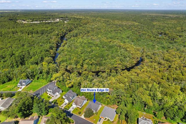 254 Rivers Edge Dr., Conway, SC 29526