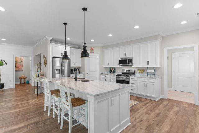 254 Rivers Edge Dr., Conway, SC 29526