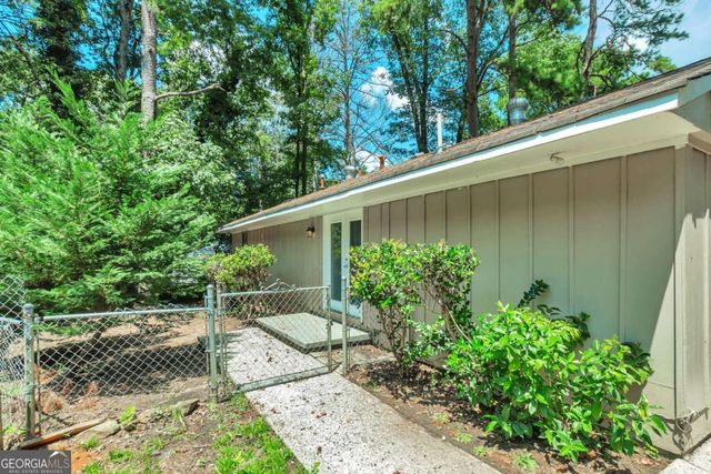 484 Evergreen Drive, Forest Park, GA 30297
