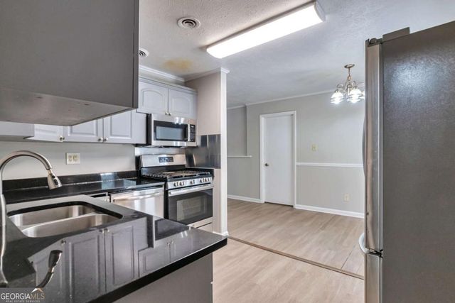 484 Evergreen Drive, Forest Park, GA 30297