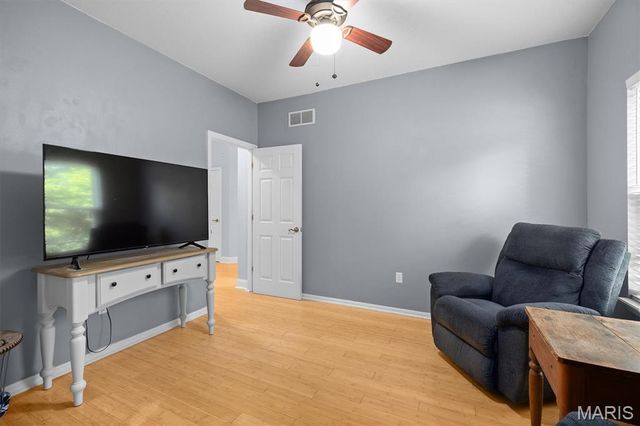 609 E Waters Edge Drive, Shiloh, IL 62221