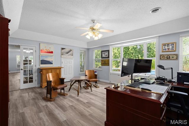 609 E Waters Edge Drive, Shiloh, IL 62221