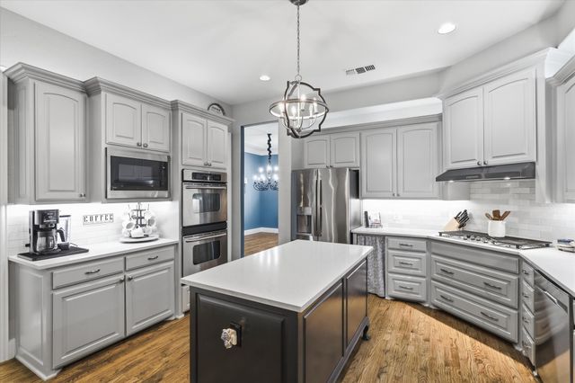 9878 Ranchero Drive, Frisco, TX 75033