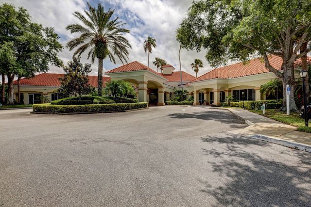 523 NW San Remo Circle, Port St. Lucie, Port St Lucie, FL 34986