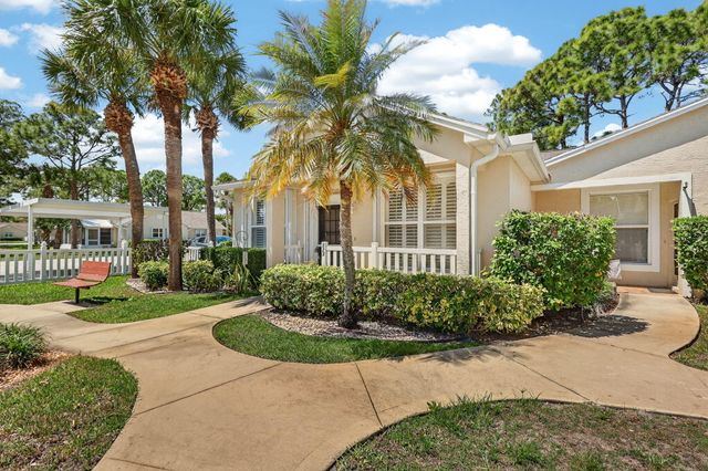 523 NW San Remo Circle, Port St. Lucie, Port St Lucie, FL 34986