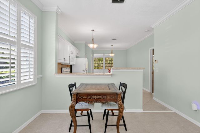 523 NW San Remo Circle, Port St. Lucie, Port St Lucie, FL 34986