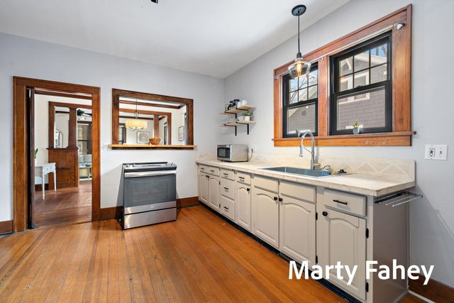 509 S 7th Street, Grand Haven, MI 49417