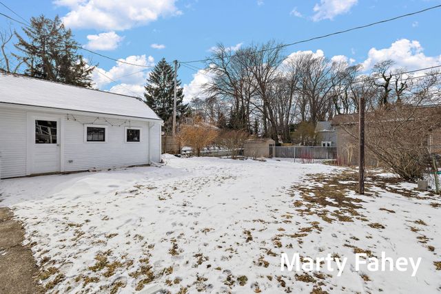 509 S 7th Street, Grand Haven, MI 49417