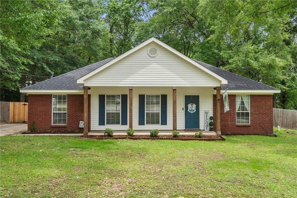 1272 Timberline Court, Axis, AL 36505
