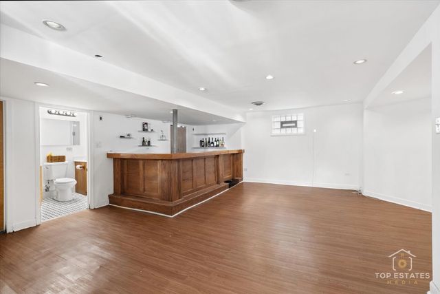 400 W 99th Place, Chicago, IL 60628