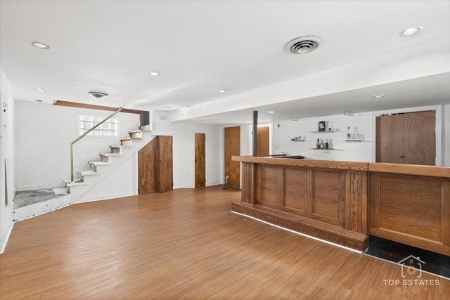 400 W 99th Place, Chicago, IL 60628