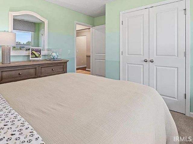 2879 Greenville Court, Warsaw, IN 46582