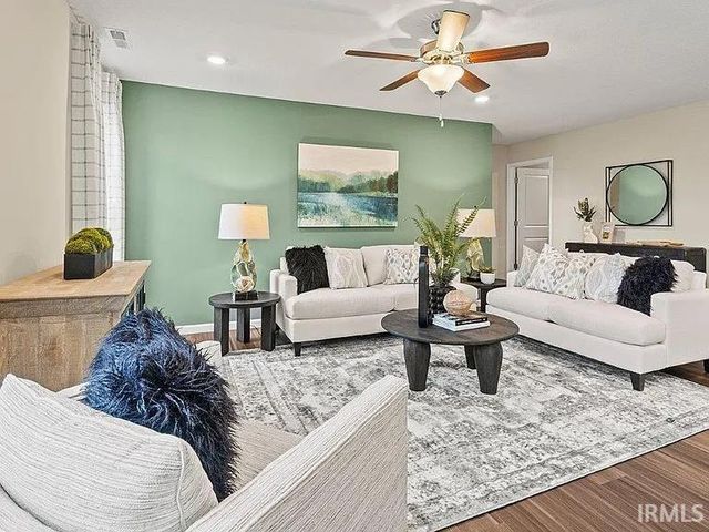 2879 Greenville Court, Warsaw, IN 46582