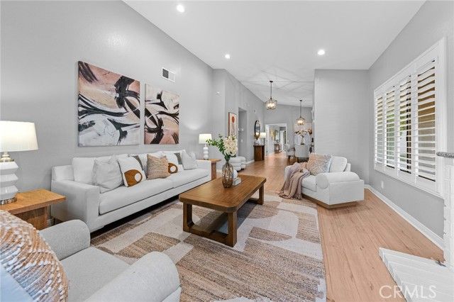 1220 Paseo Sombra, San Dimas, CA 91773