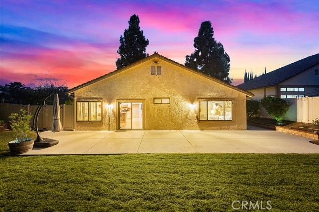 1220 Paseo Sombra, San Dimas, CA 91773