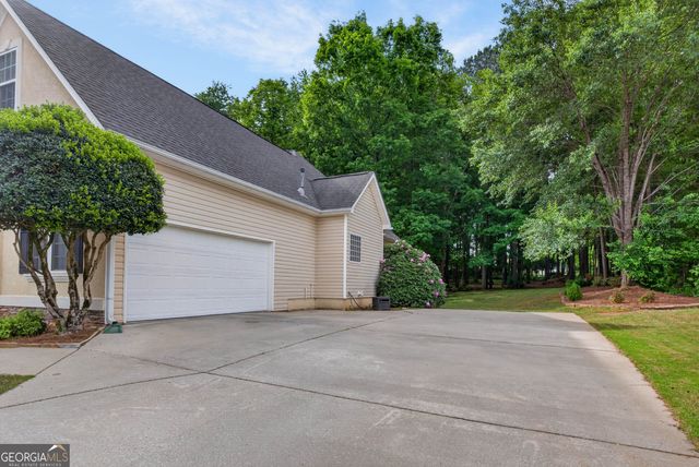 245 Ryans Court, Sharpsburg, GA 30277