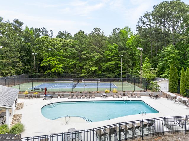 245 Ryans Court, Sharpsburg, GA 30277