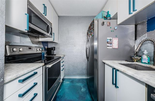 5011 STARFISH DRIVE SE C, St Petersburg, FL 33705