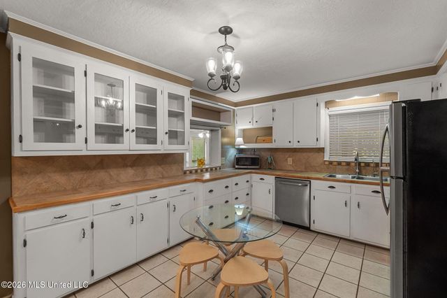 102 Maywood Drive, Petal, MS 39465