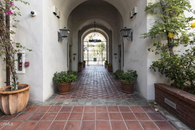 700 E Union Street 207, Pasadena, CA 91101