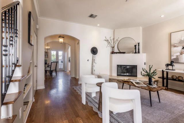 700 E Union Street 207, Pasadena, CA 91101