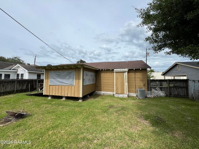 121 Evelyn Drive, Lafayette, LA 70506