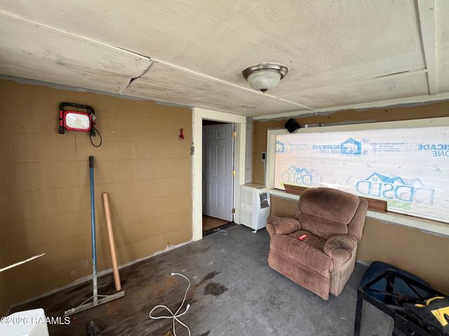 121 Evelyn Drive, Lafayette, LA 70506