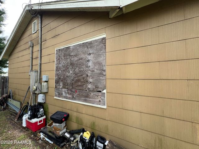 121 Evelyn Drive, Lafayette, LA 70506