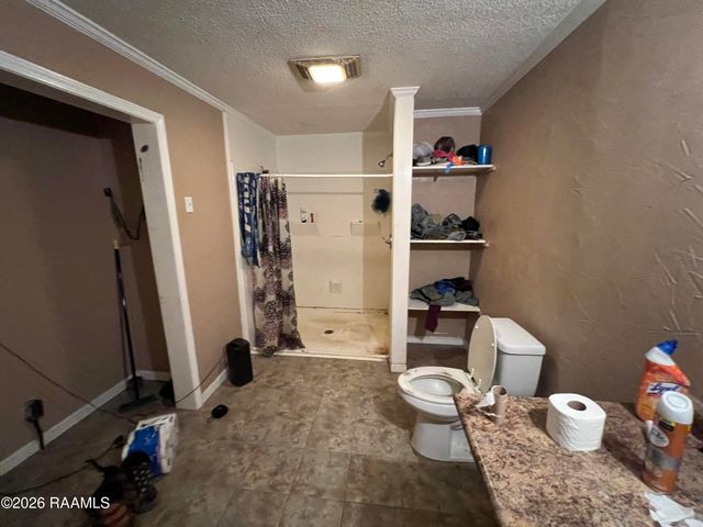 121 Evelyn Drive, Lafayette, LA 70506