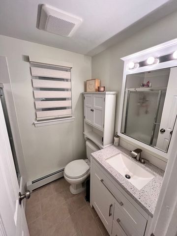 108 Kingston 108, North Andover, MA 01845