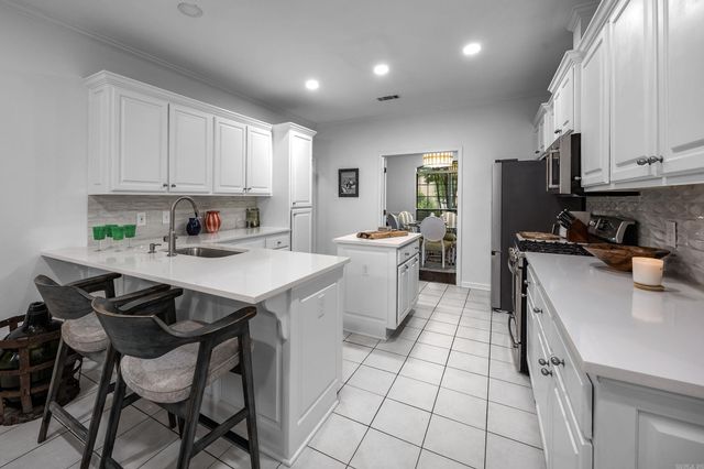 113 Trelon Way, Little Rock, AR 72223