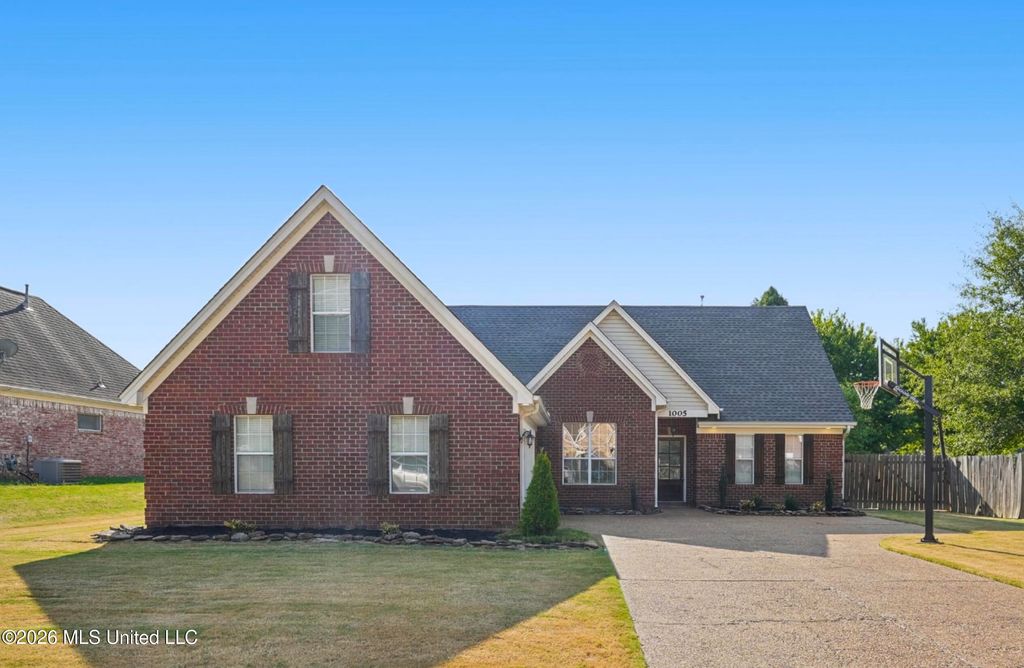 1005 Tara Drive, Hernando, MS 38632 — exterior