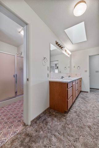 10300 N Applegate Road, Grants Pass, OR 97527