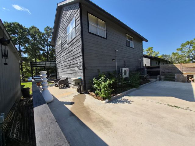 12335 Roy A Road A, Brookside, TX 77581