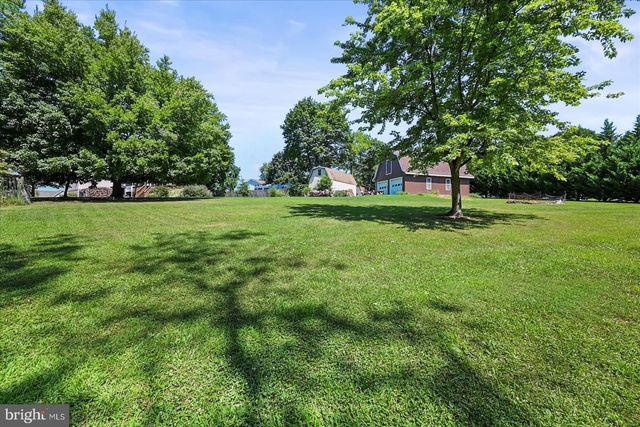 253 KINDIG RD, Littlestown, PA 17340