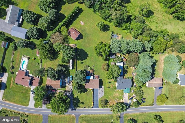 253 KINDIG RD, Littlestown, PA 17340