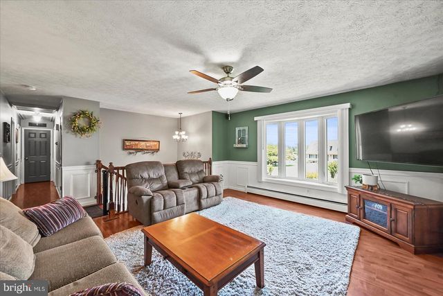 253 KINDIG RD, Littlestown, PA 17340