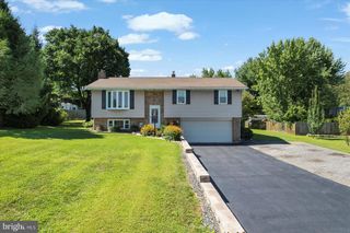 253 KINDIG RD, Littlestown, PA 17340