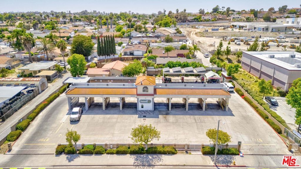 1352 N Santa Fe Avenue, Vista, CA 92083 — exterior