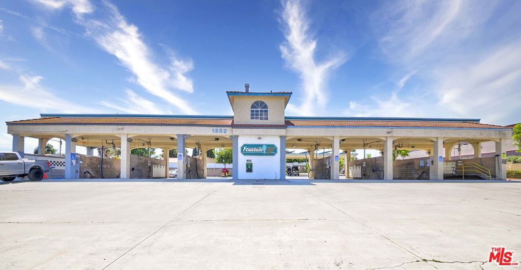 1352 N Santa Fe Avenue, Vista, CA 92083 — photo 3