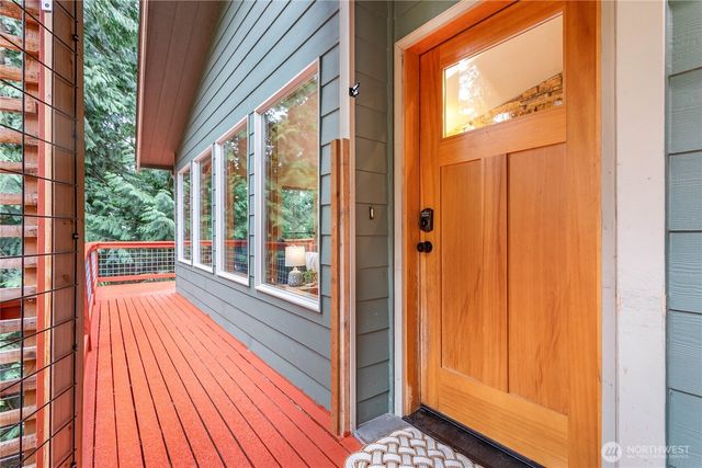 1615 Emerald Lake Way, Bellingham, WA 98226