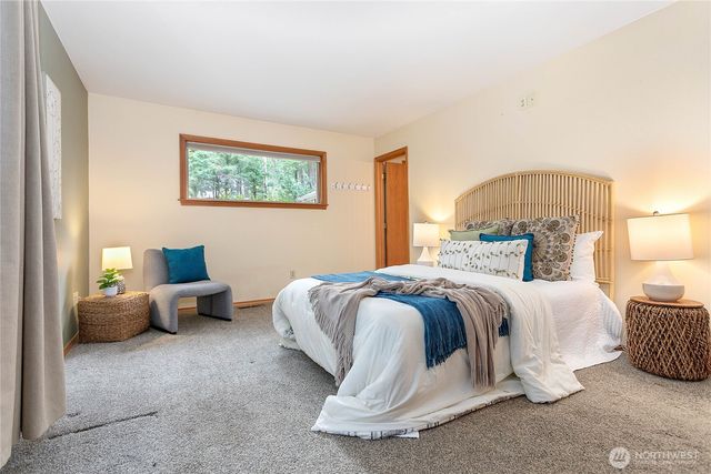 1615 Emerald Lake Way, Bellingham, WA 98226