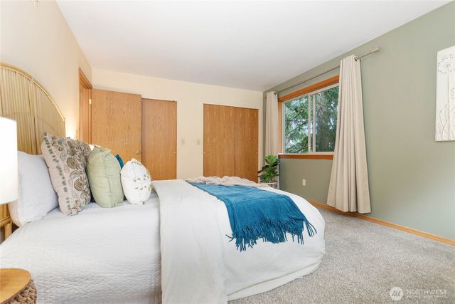 1615 Emerald Lake Way, Bellingham, WA 98226