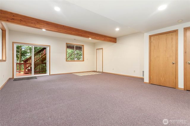 1615 Emerald Lake Way, Bellingham, WA 98226