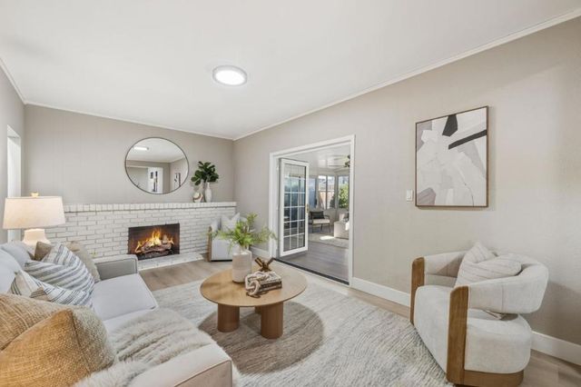 988 Daffodil Way, San Jose, CA 95117